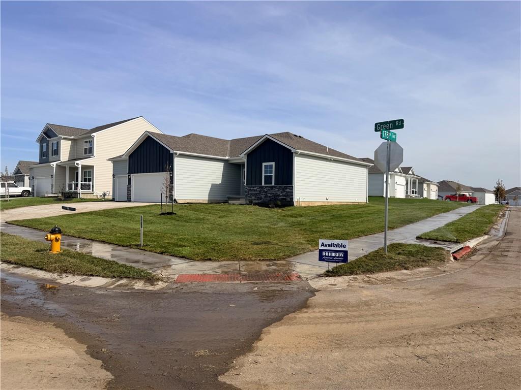 17819 Green Road Property Photo 2