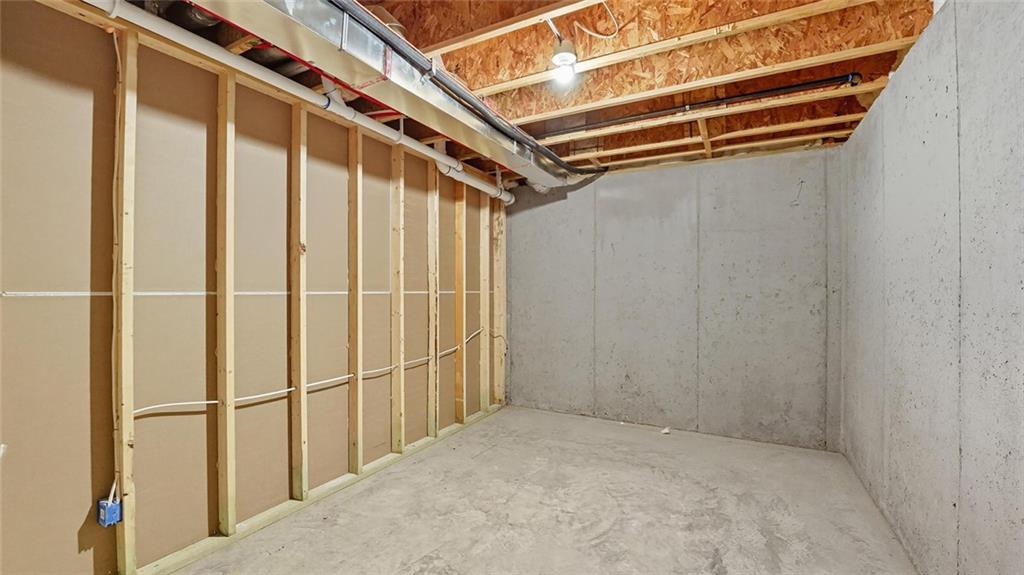 17819 Green Road Property Photo 44