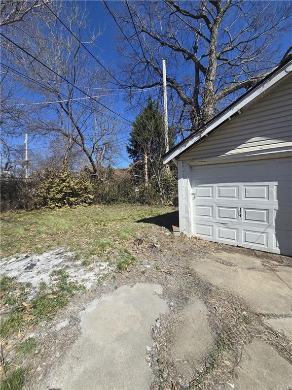 4037 Benton Boulevard Property Photo 5