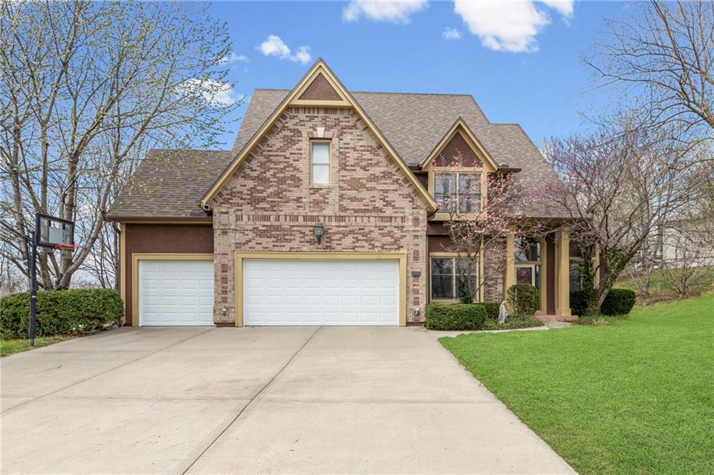 10400 River Hills Drive Property Photo 1