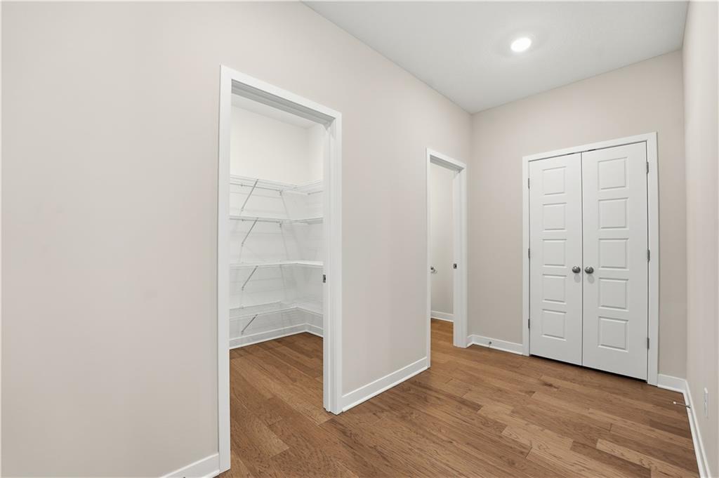 18299 W 166th Terrace Property Photo 12
