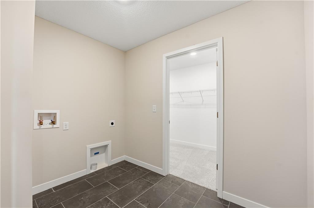 18299 W 166th Terrace Property Photo 19