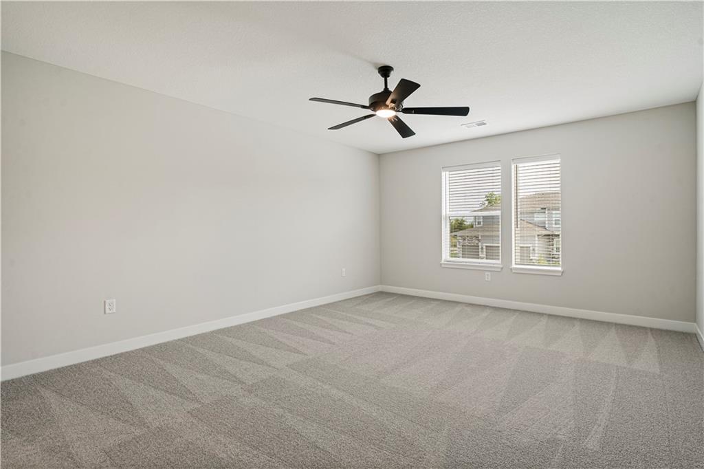 354 Sw Chavis Drive Property Photo 10