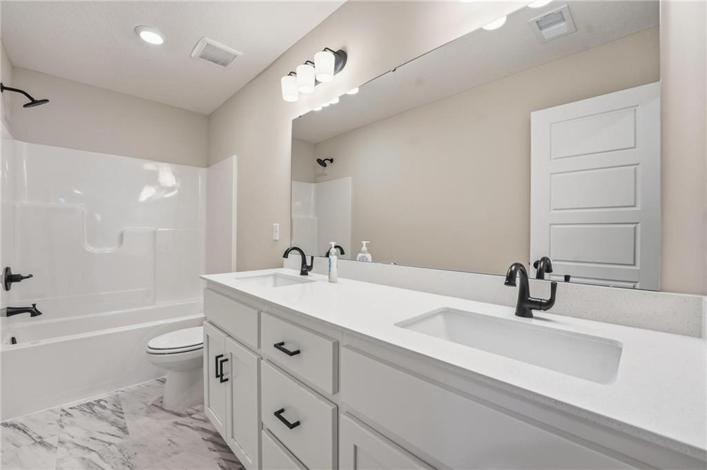 1206 Royal Arch Trail Property Photo 28