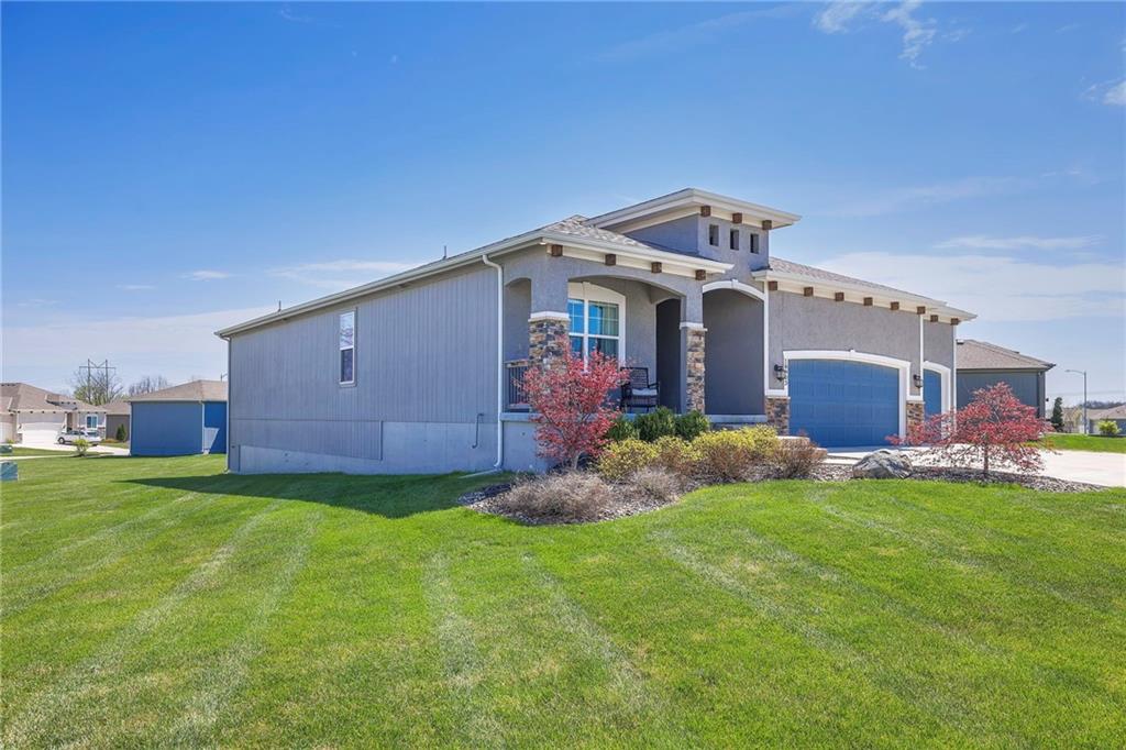 18903 Mahaffie Street Property Photo 4
