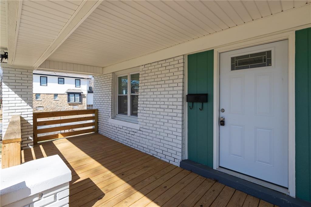 3200 Lockridge Street Property Photo 6
