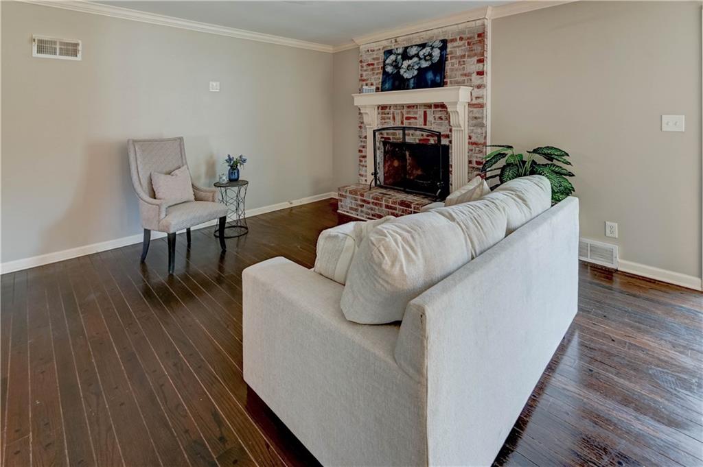 10708 Saint Catherines Lane Property Photo 10