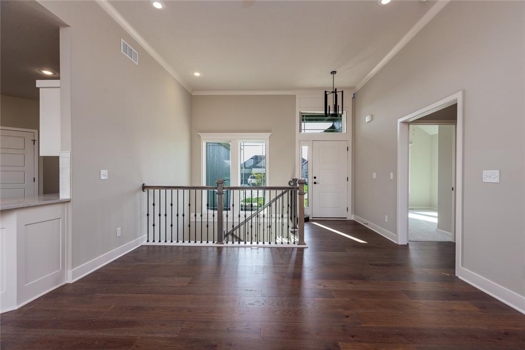 6930 Ne 102nd Street Property Photo 5