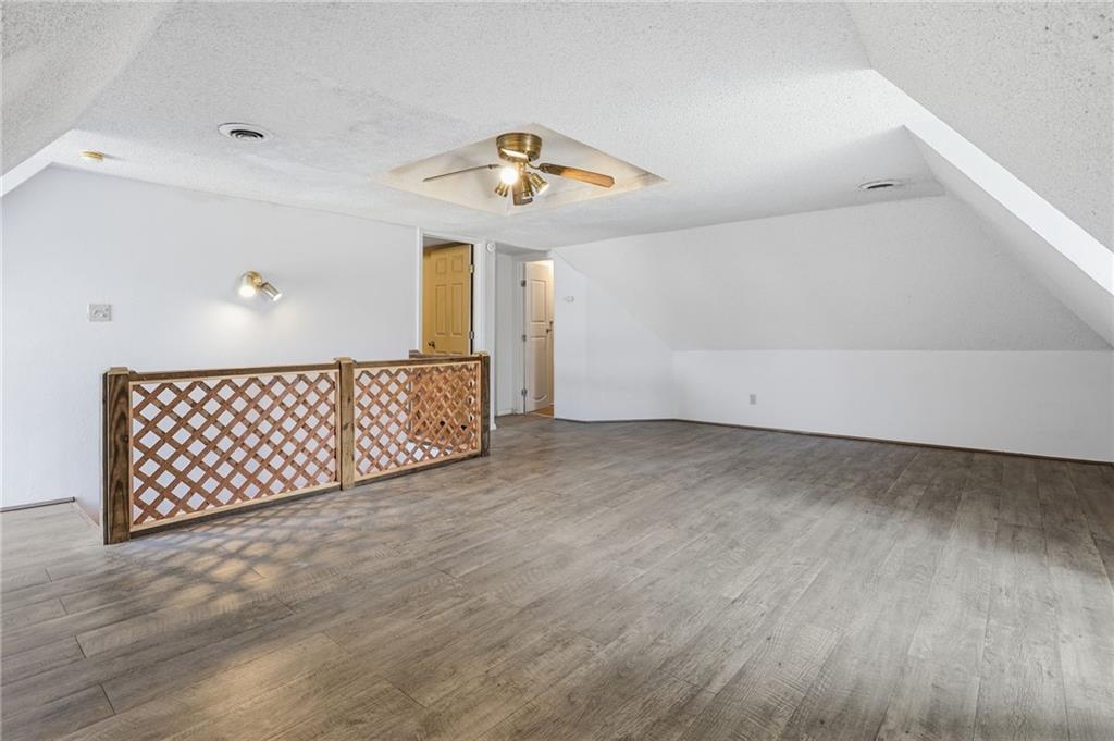 419 Maple Boulevard Property Photo 11