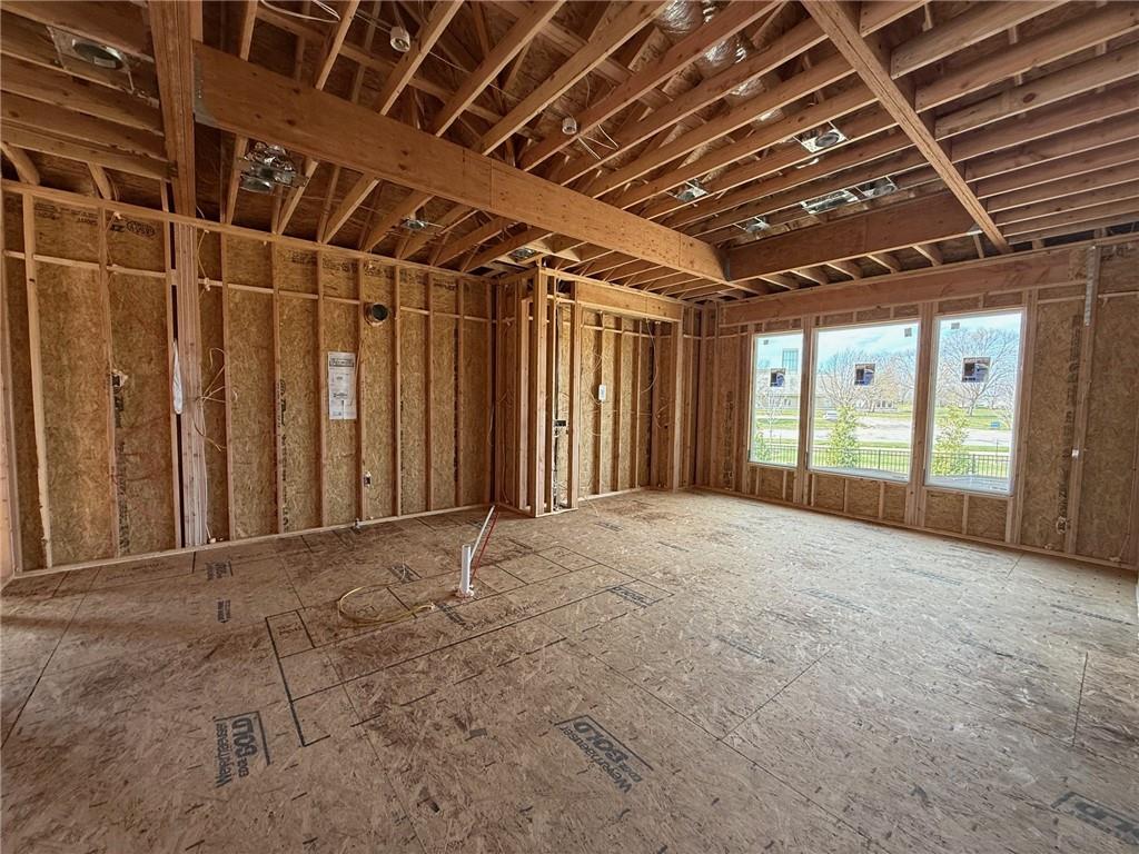 13626 Granada Drive Property Photo 5