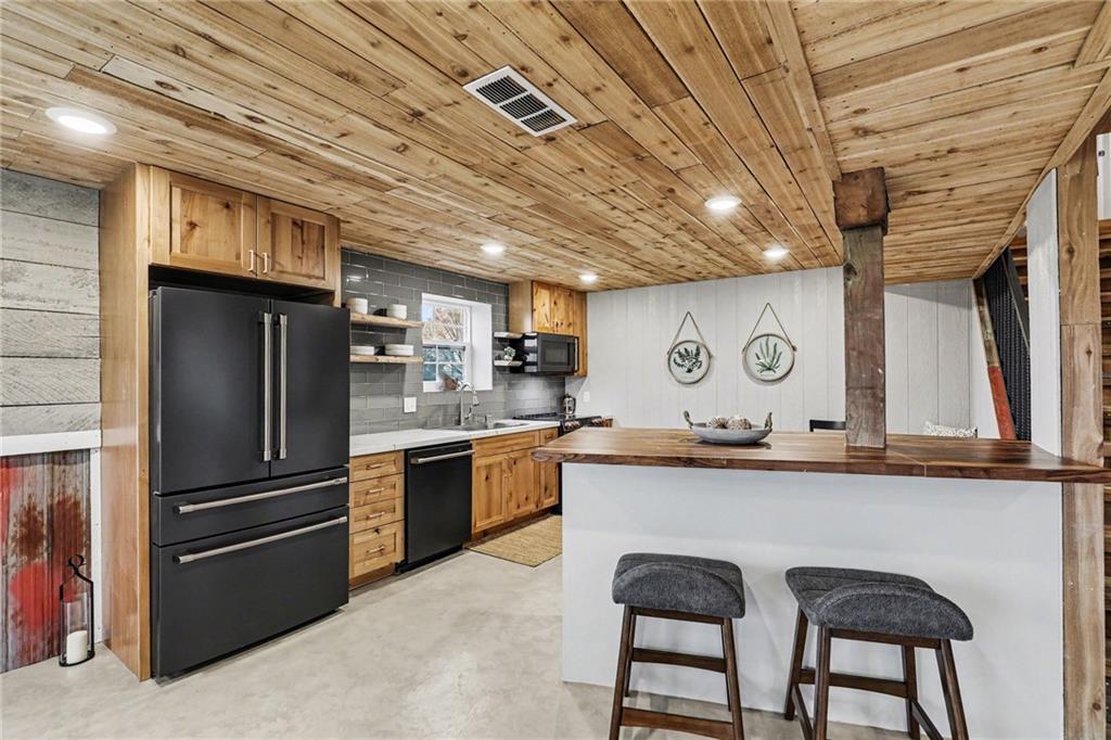 8673 W Mo-116 Highway Property Photo 6