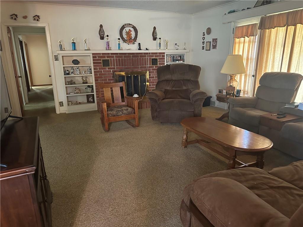 2515 N Pennsylvania Avenue Property Photo 4