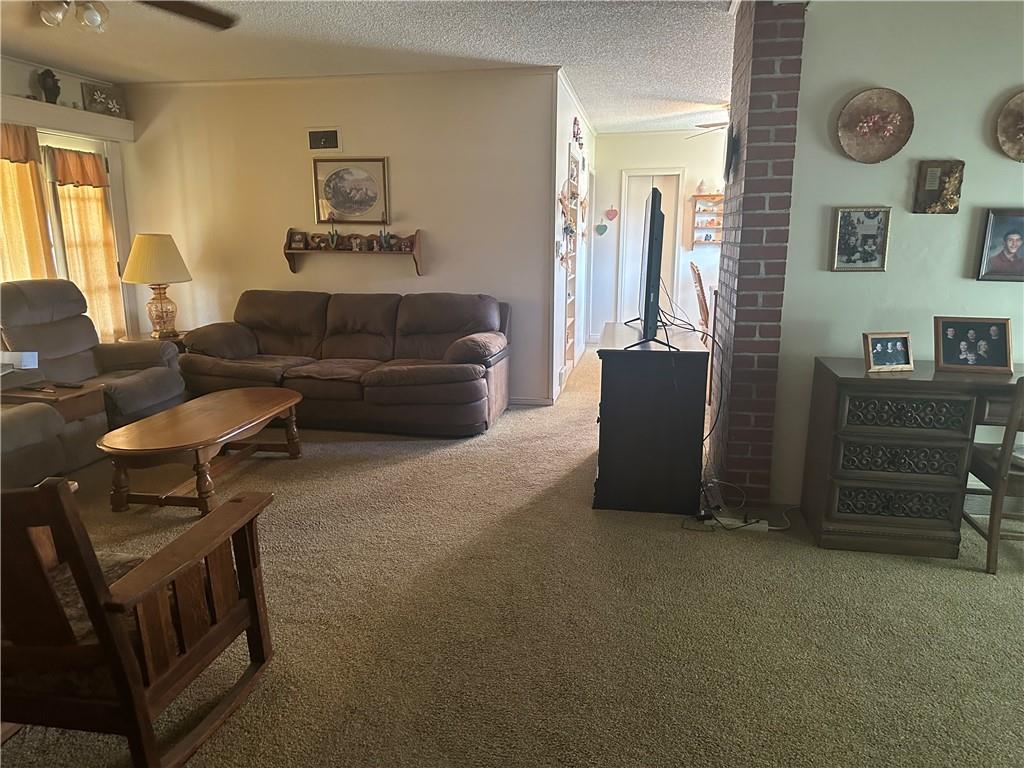 2515 N Pennsylvania Avenue Property Photo 5