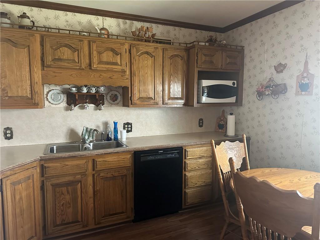 2515 N Pennsylvania Avenue Property Photo 9