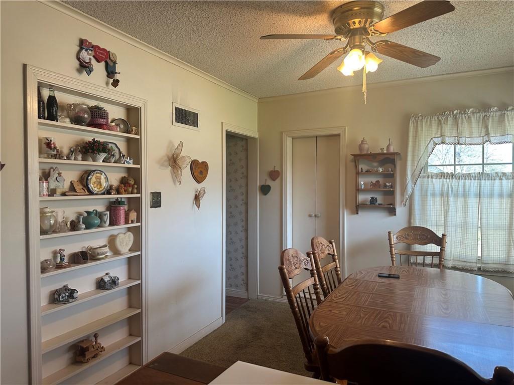 2515 N Pennsylvania Avenue Property Photo 11