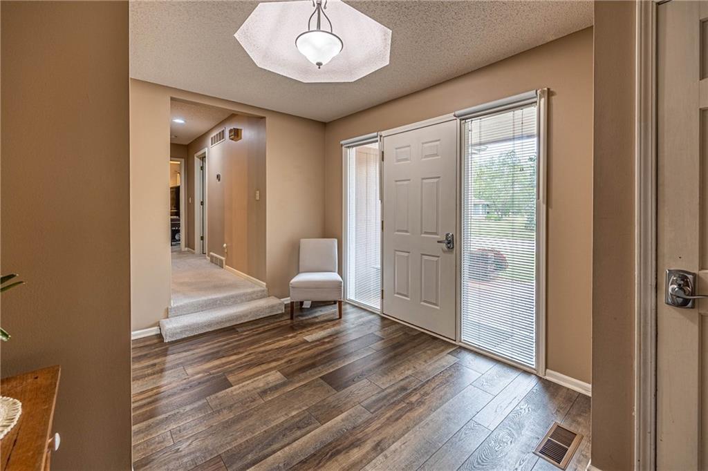 1804 S Nicklaus Drive Property Photo 3