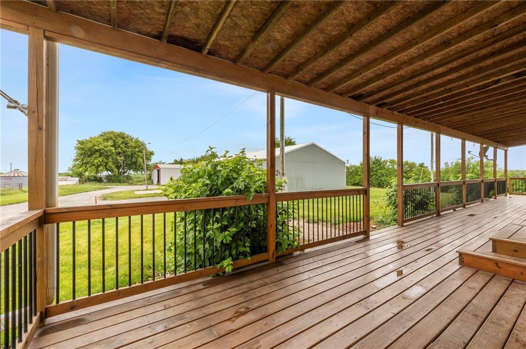 9226 427 Road Property Photo 11