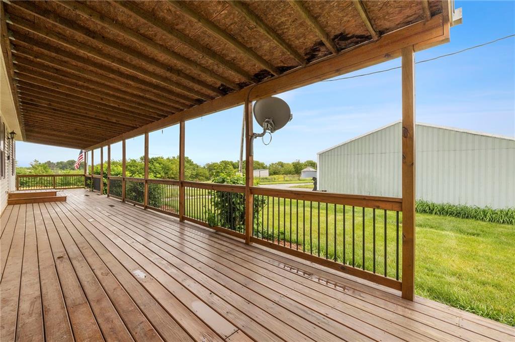 9226 427 Road Property Photo 12