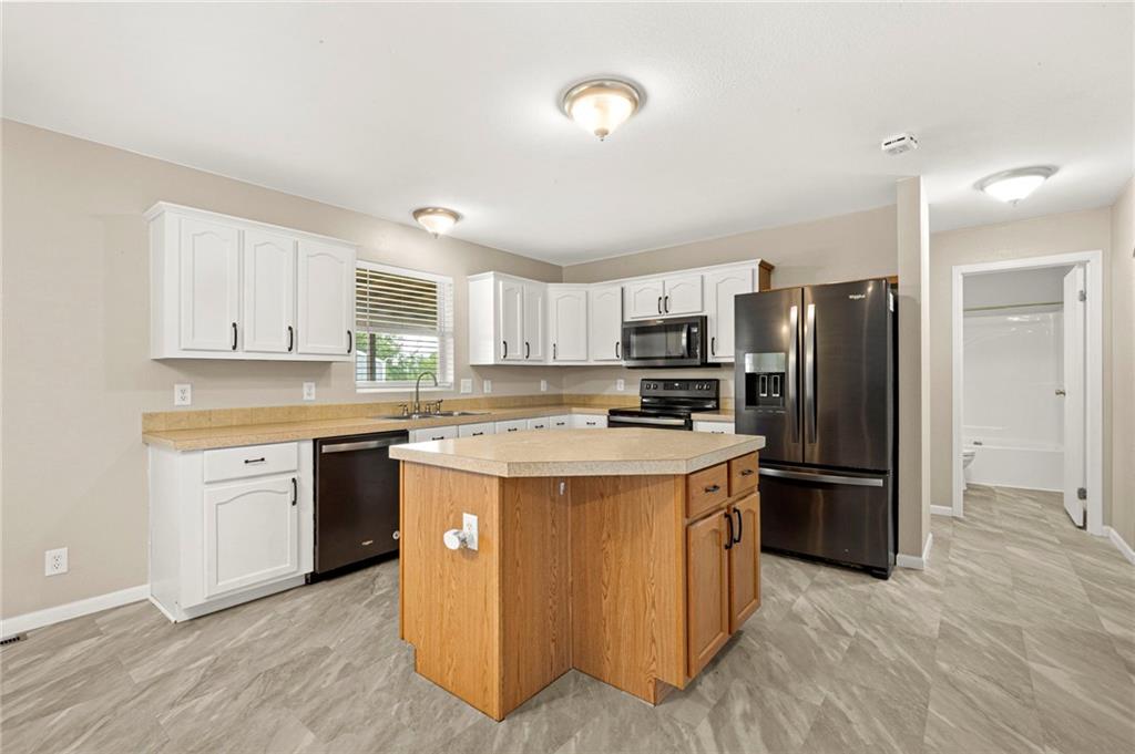 9226 427 Road Property Photo 20