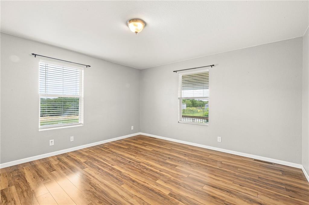 9226 427 Road Property Photo 29