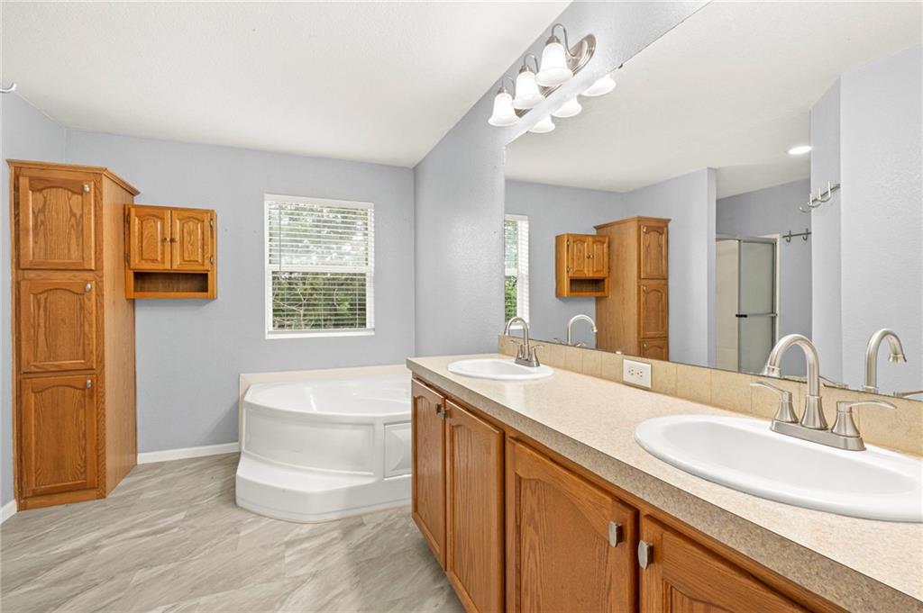 9226 427 Road Property Photo 32