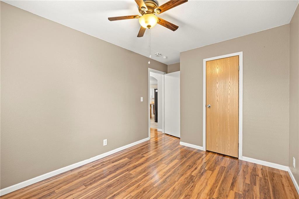 9226 427 Road Property Photo 38