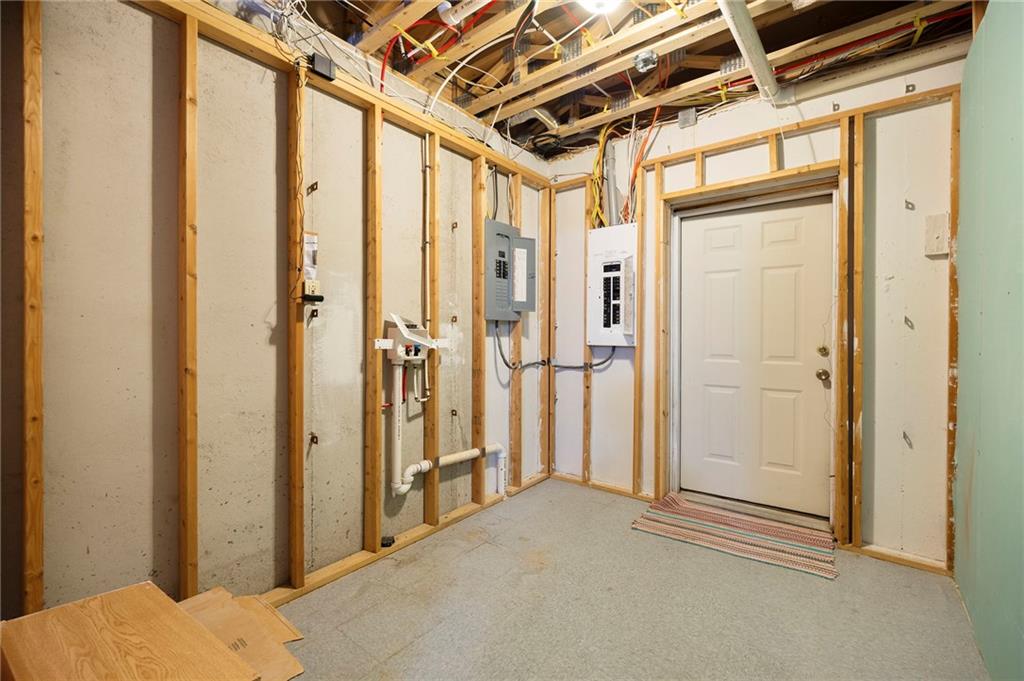 9226 427 Road Property Photo 47