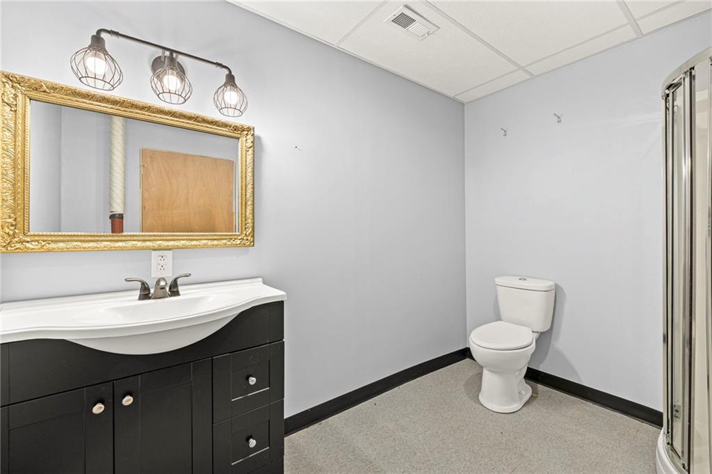 9226 427 Road Property Photo 48