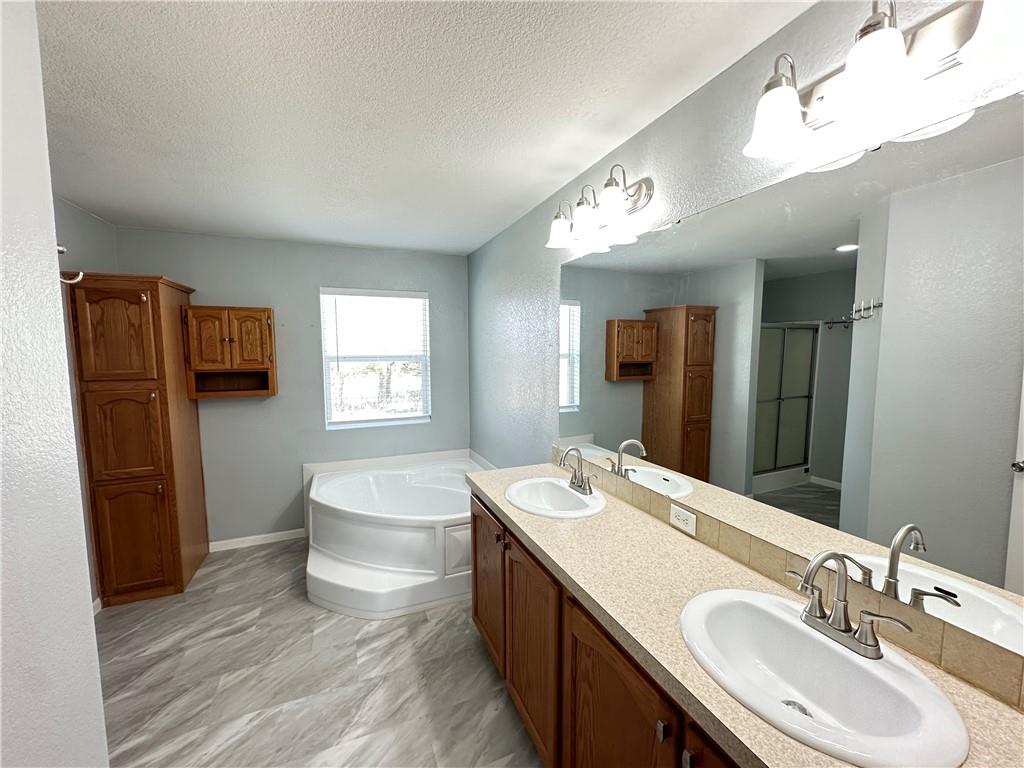 9226 427 Road Property Photo 55