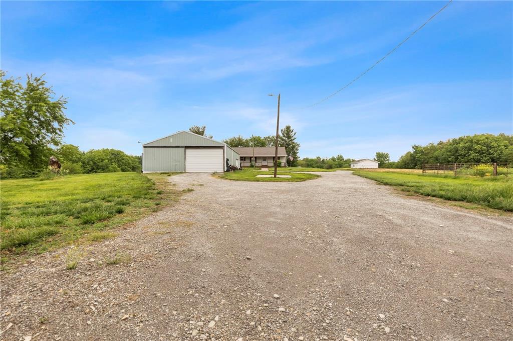 9226 427 Road Property Photo 62