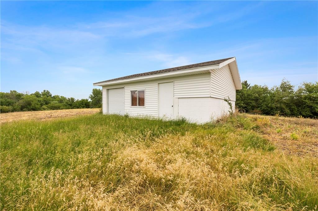 9226 427 Road Property Photo 69