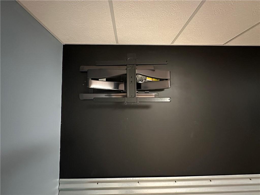 9226 427 Road Property Photo 70