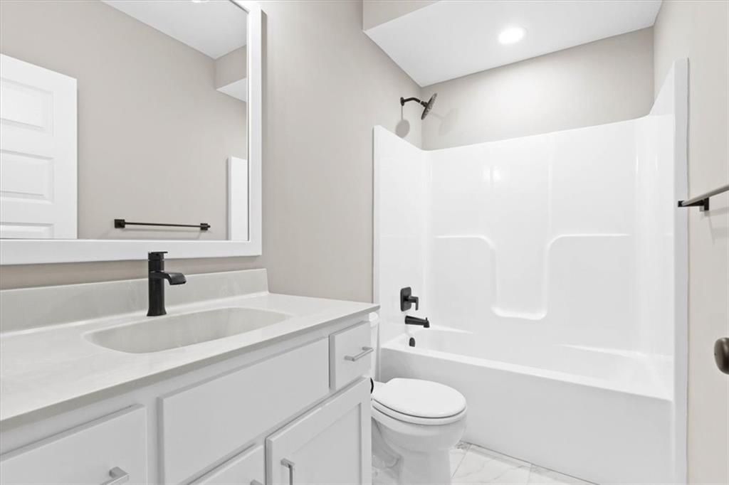 14685 Amanda Lane Property Photo 25