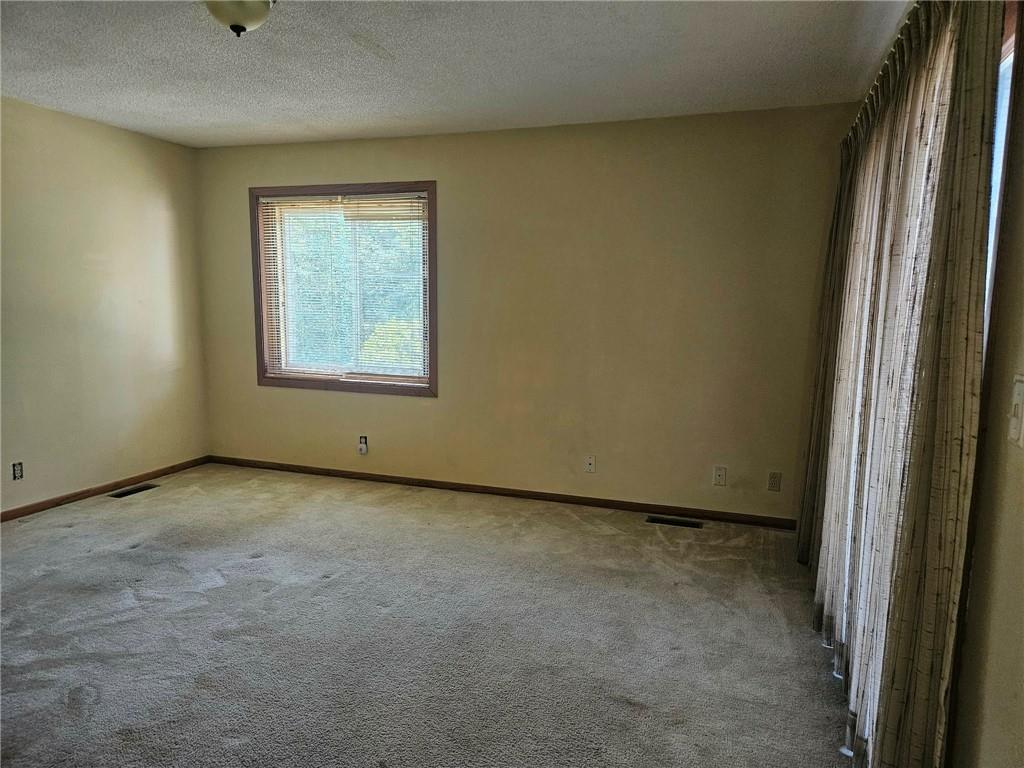 25410 High Drive Property Photo 43