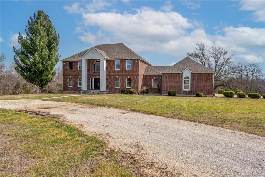 471 201st Road Property Photo 4