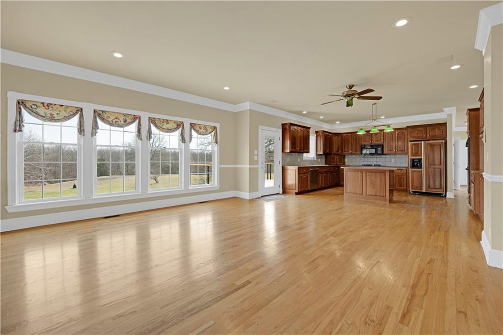 471 201st Road Property Photo 14