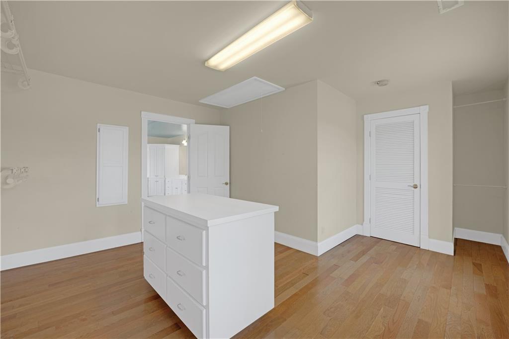 471 201st Road Property Photo 49