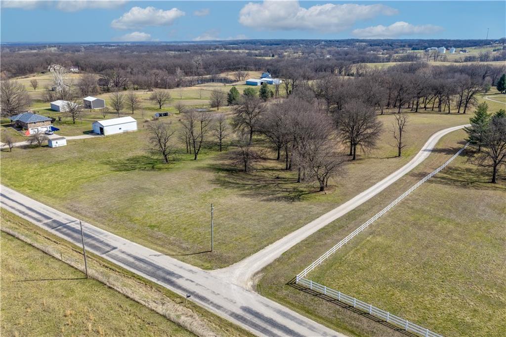 471 201st Road Property Photo 80