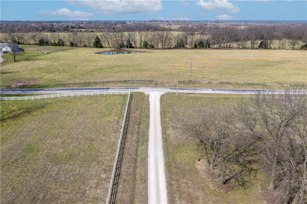 471 201st Road Property Photo 82