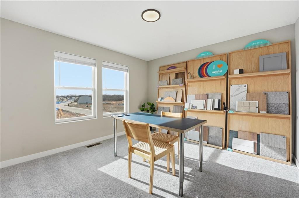 1520 Se Sweet Root Drive Property Photo 33