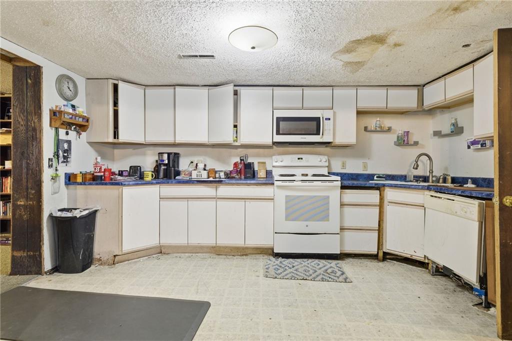 14903 E Kentucky Road Property Photo 13