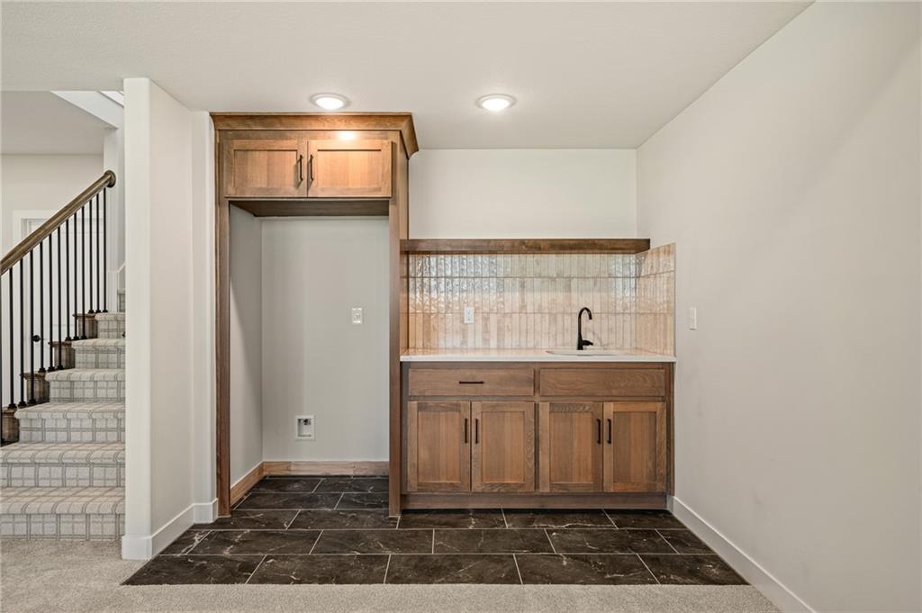 25010 W 89th Terrace Property Photo 31