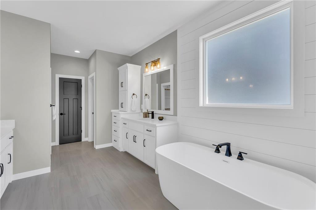 16922 S Illusion Street Property Photo 29