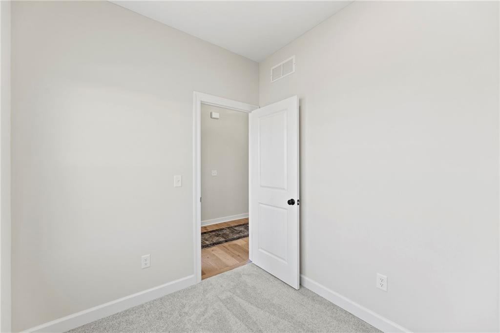 20779 Emerald Street Property Photo 32
