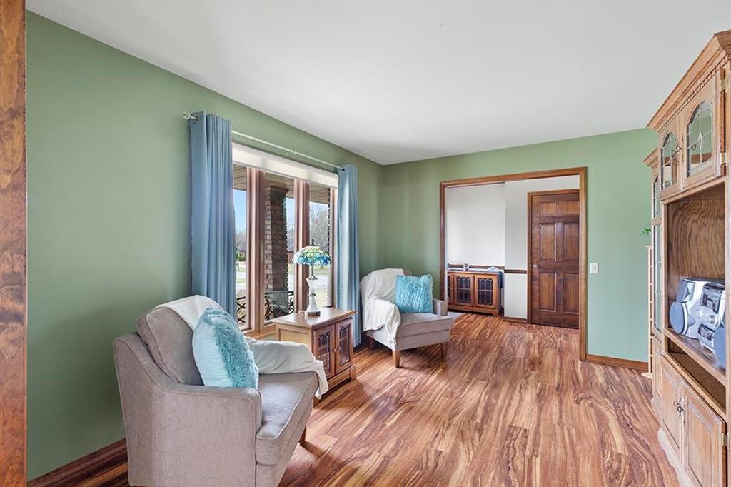 3330 Delaware Avenue Property Photo 5