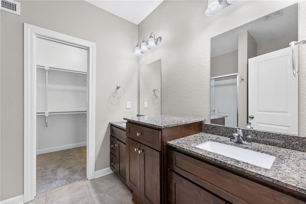 633 N 74th Street Property Photo 13