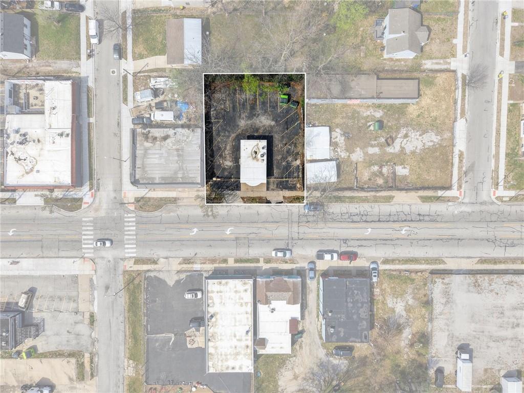 6836 Prospect Avenue Property Photo 5