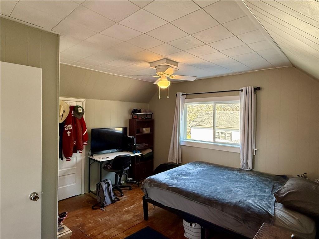108 E 5th Street Property Photo 22