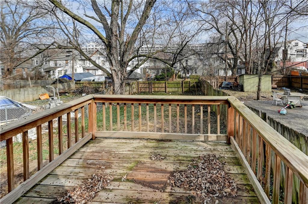 113 N White Avenue Property Photo 16