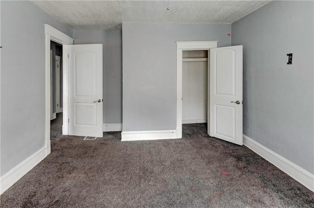 113 N White Avenue Property Photo 28